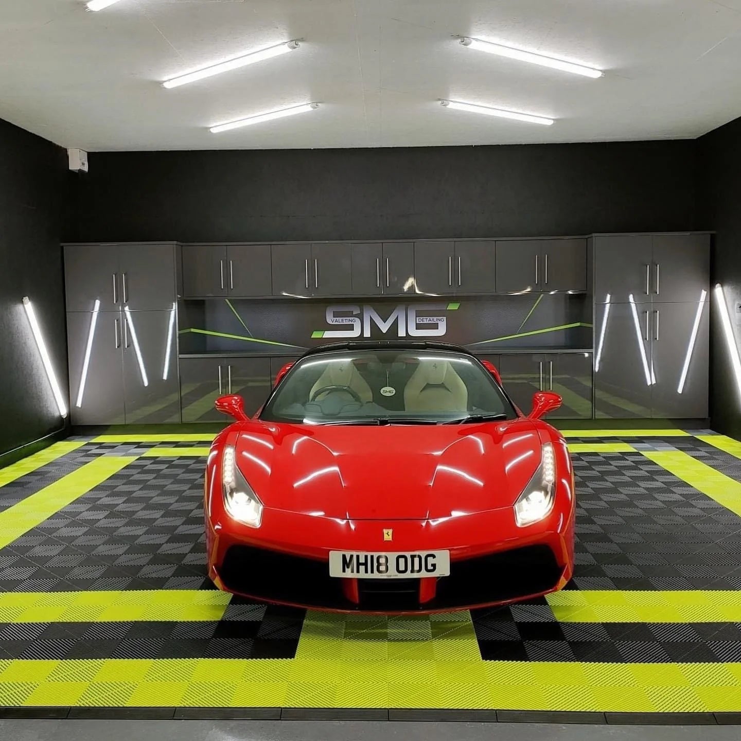 Customized Mold Eco Friendly Garage Slab Garage Floor Tiles Garage Modular Floor Tiles Modular Floor