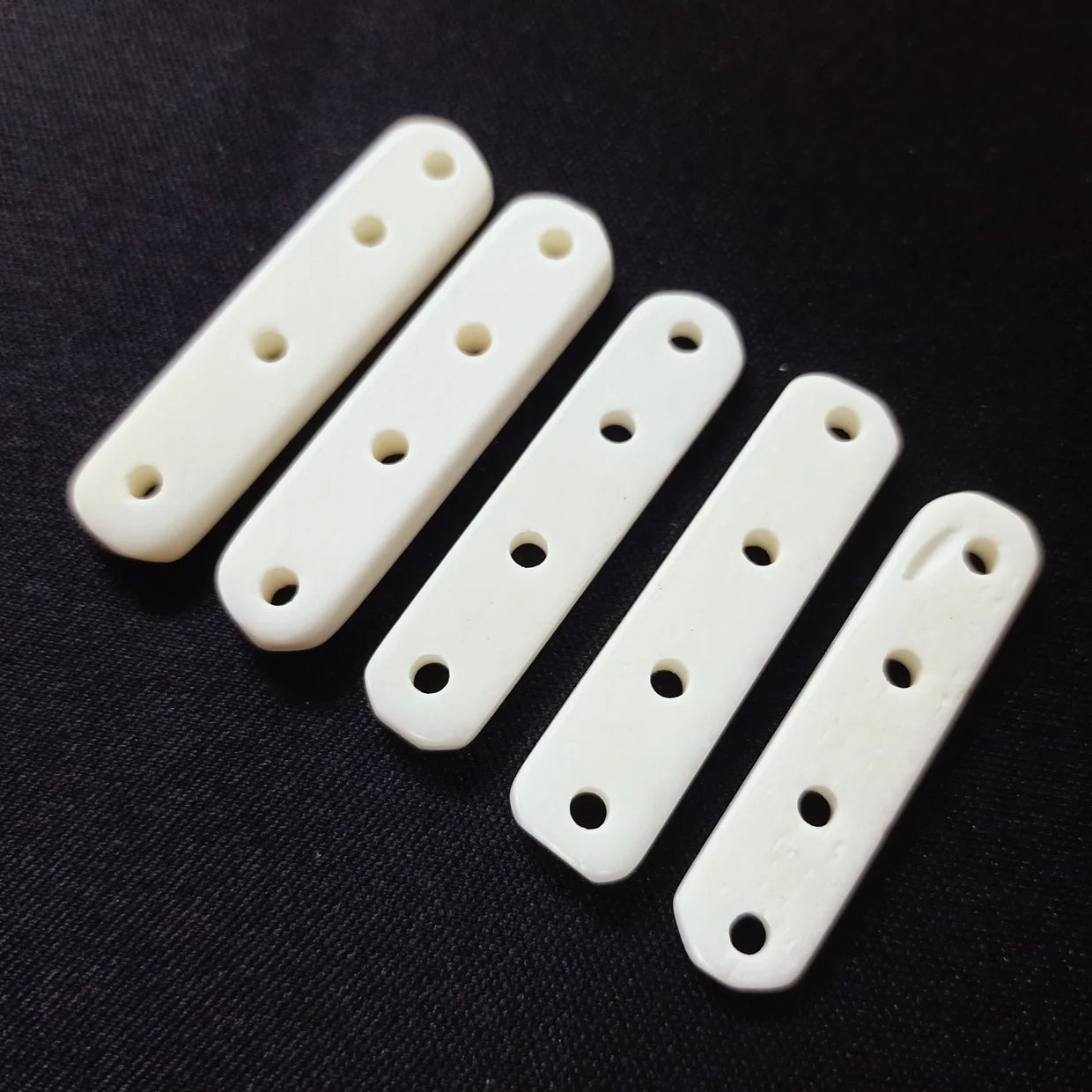 Custom Made Natural 4-Hole Rectangle Shape Bone Spacers White Beads for Enhancing Jewelry Creations Conifer Brand Decorative