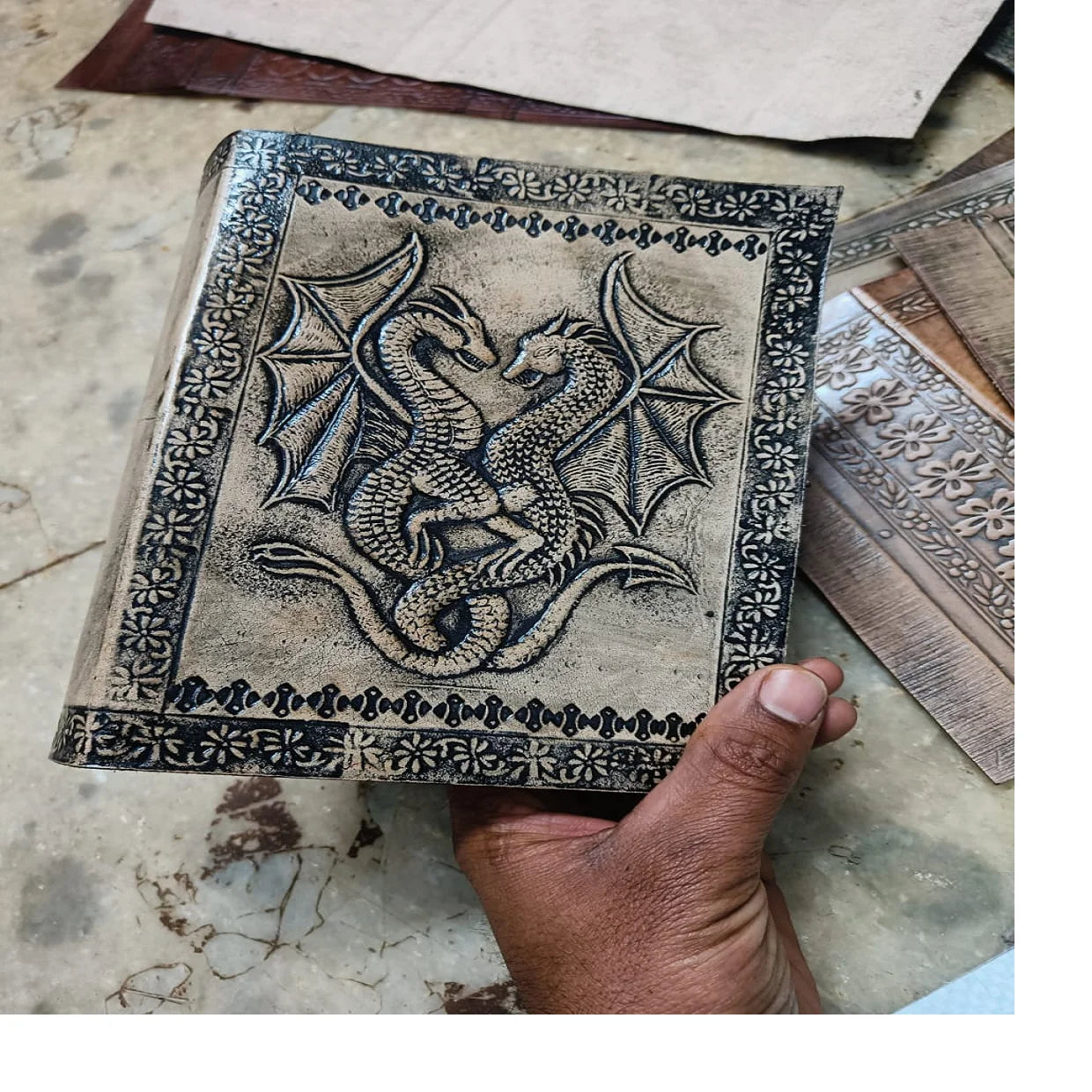 Custom Made Double Dragon Embossed Leather Journals Agate Stone Detail Portable A5/Customized Size Creative Style Handmade Paper