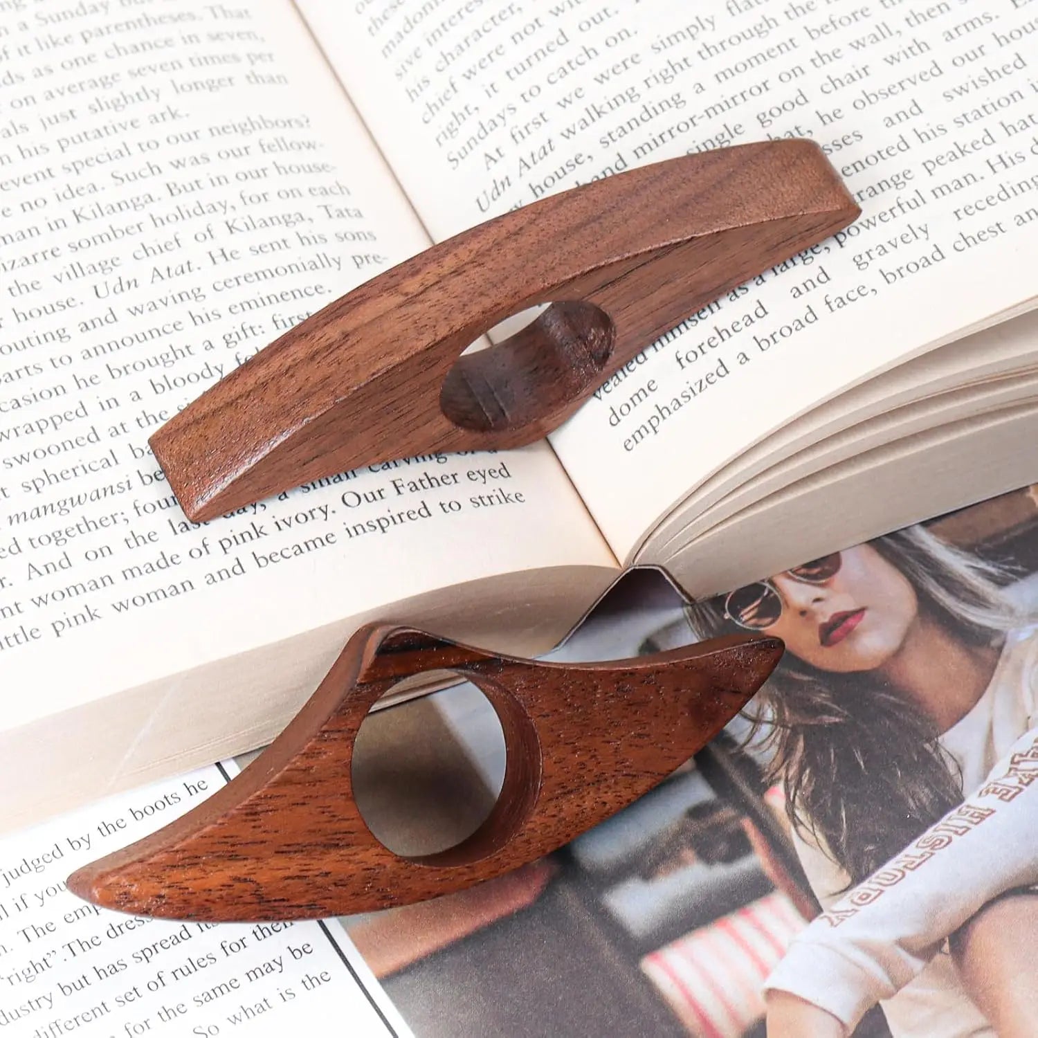 Wholesale Wooden Thumb Book Page Holder One-handed Reading Aid Page-Pressing Ring and Retro Book Press Finger-Buckle Bookmark