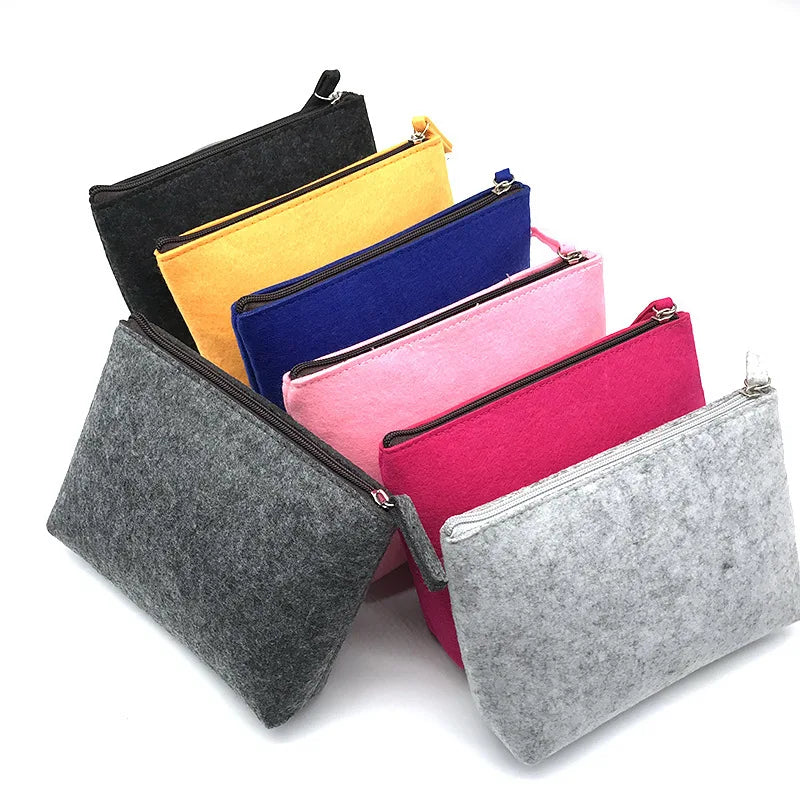SW New Free Sample Custom Felt Cosmetic Bag Travel Power Bank Storage Felt Zipper Pouch for Data Cable Mouse Zippered Organizer