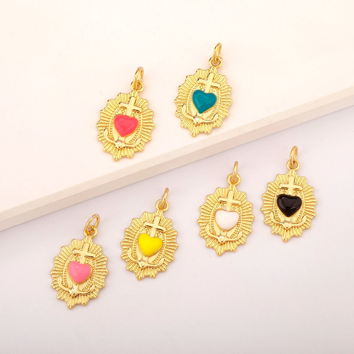 QIKU Gold Plated Faith Hope Love Pendant with Cross Anchor Sacred Heart Christian Religious Jewelry for Necklace Making