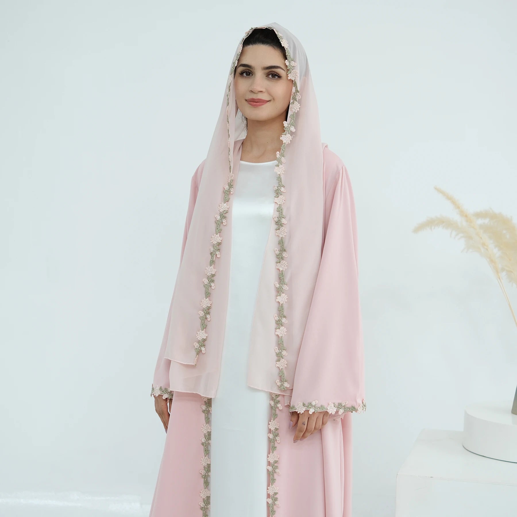 2026 Loriya Blush Pink Lace Trim Open Abaya with Hijab Set Modest Muslim Women's Clothing Floral Wedding Abaya Bridesmaid Dress