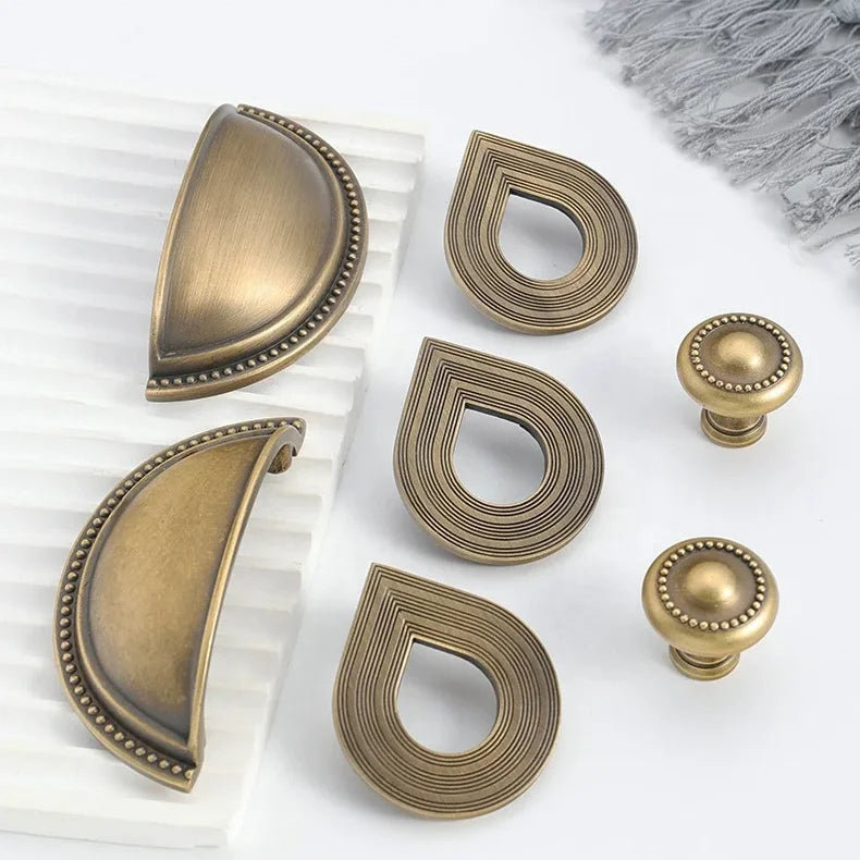 Hot Sale Original Shell Kitchen Handle Antique Brass Cabinet Pulls Drawer Knobs