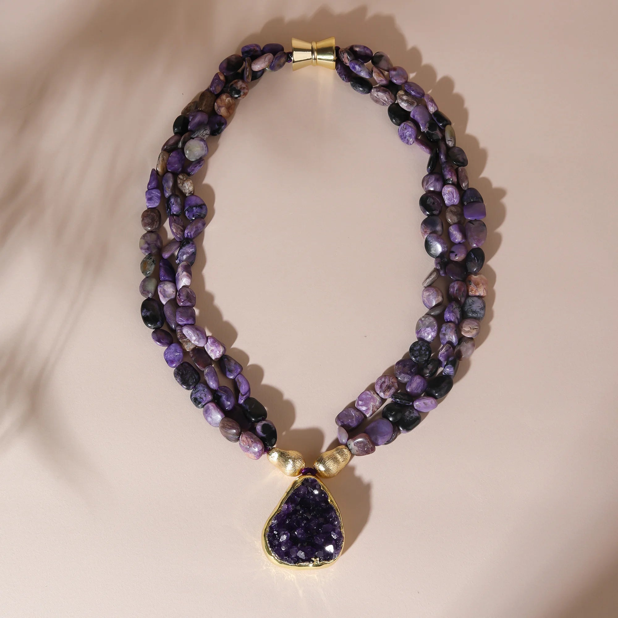 Nature Amethyst Pendent and Purple Charoite Beaded Necklace with Copper Clasp Material Bohemia Style Jewelry for Party Girl