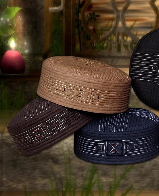 Handmade Polyester Kufi Hat for Men Custom Logo Traditional Islamic Ethnic Style Wholesale Customizable Headwear for Spring