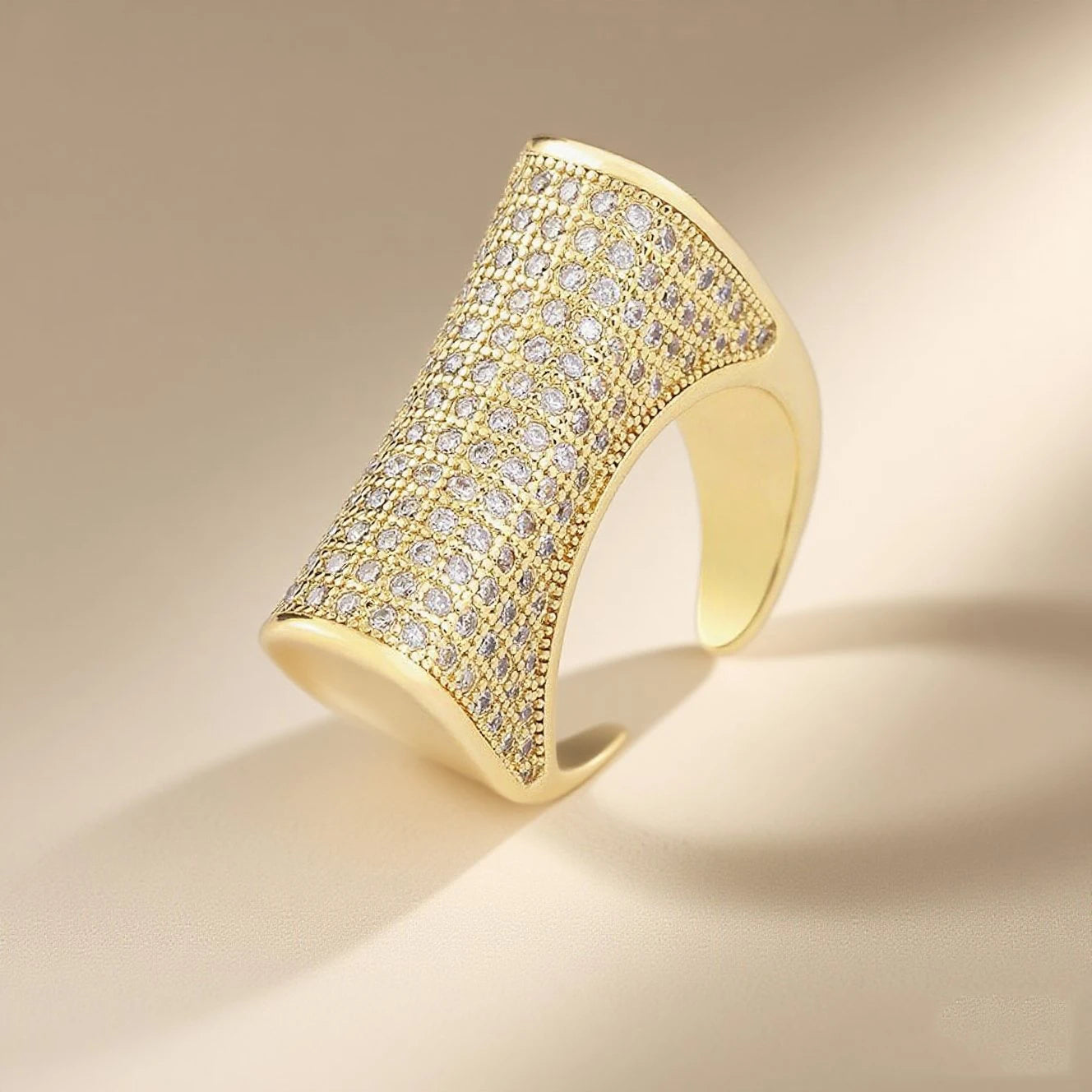 QIKU Trendy Full Crystal Chunky Opening Adjustable Ring Jewelry Gold Color Punk Design Women Party Birthday Girl Gift Wholesale