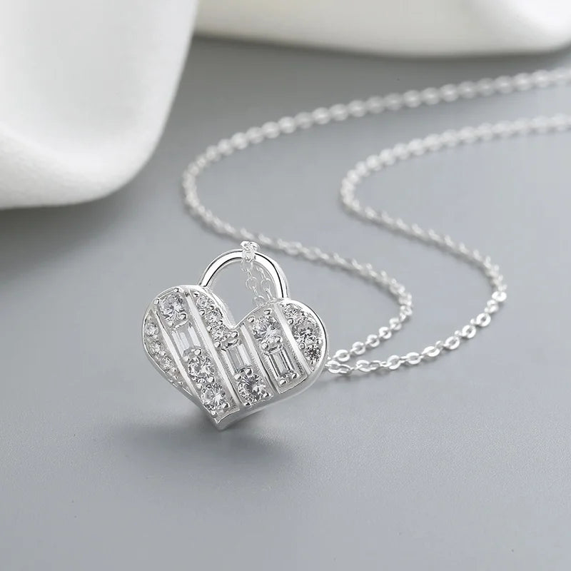 Hengdian Vintage Style Charm Jewelry for Gifts 925 Silver Heart Fashion Necklaces for Women
