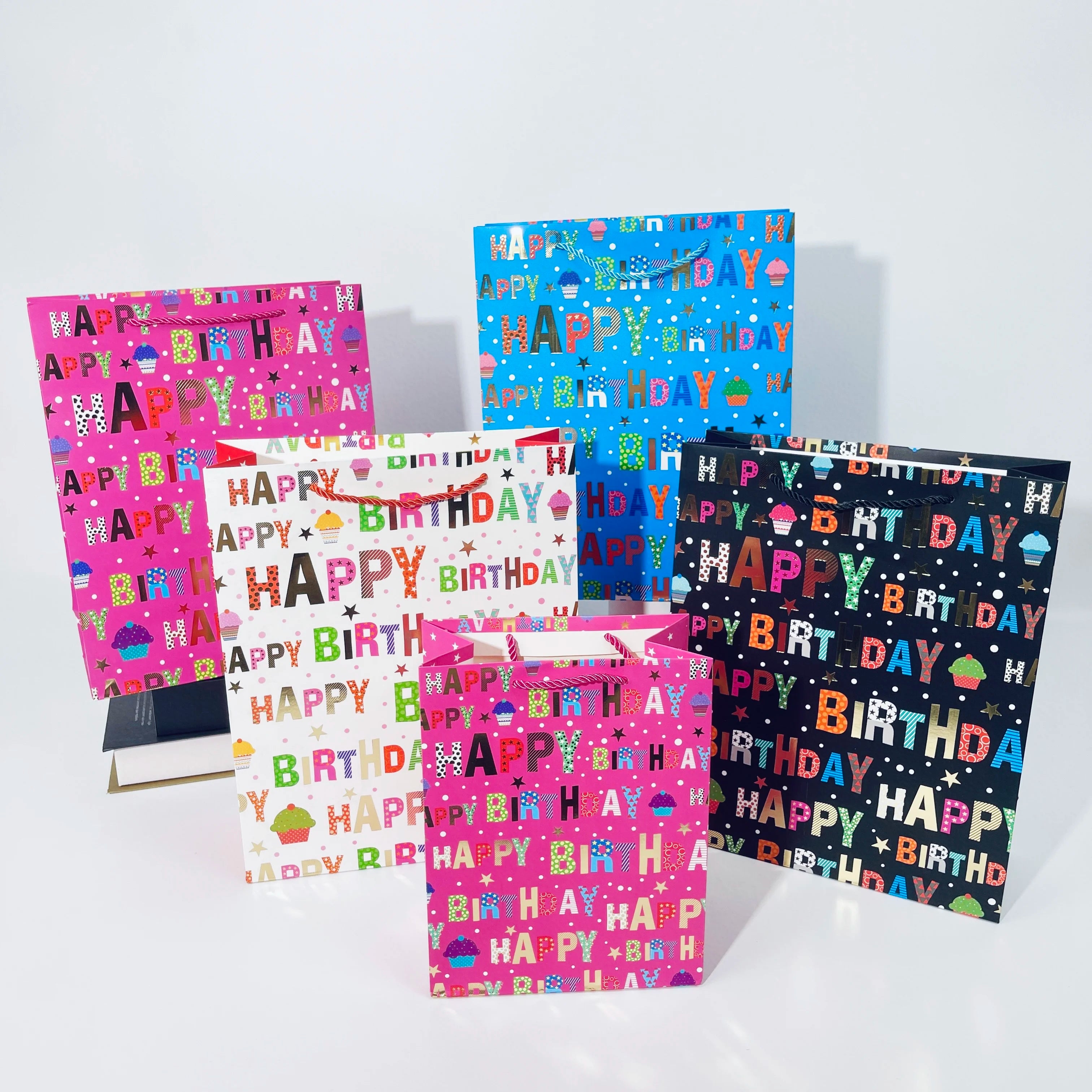 Large Size Factory Direct Sales Luxury Captivating Picture Colors Paper Bag Gift Custom Printed Handle  Bestsellers Birthday Bag