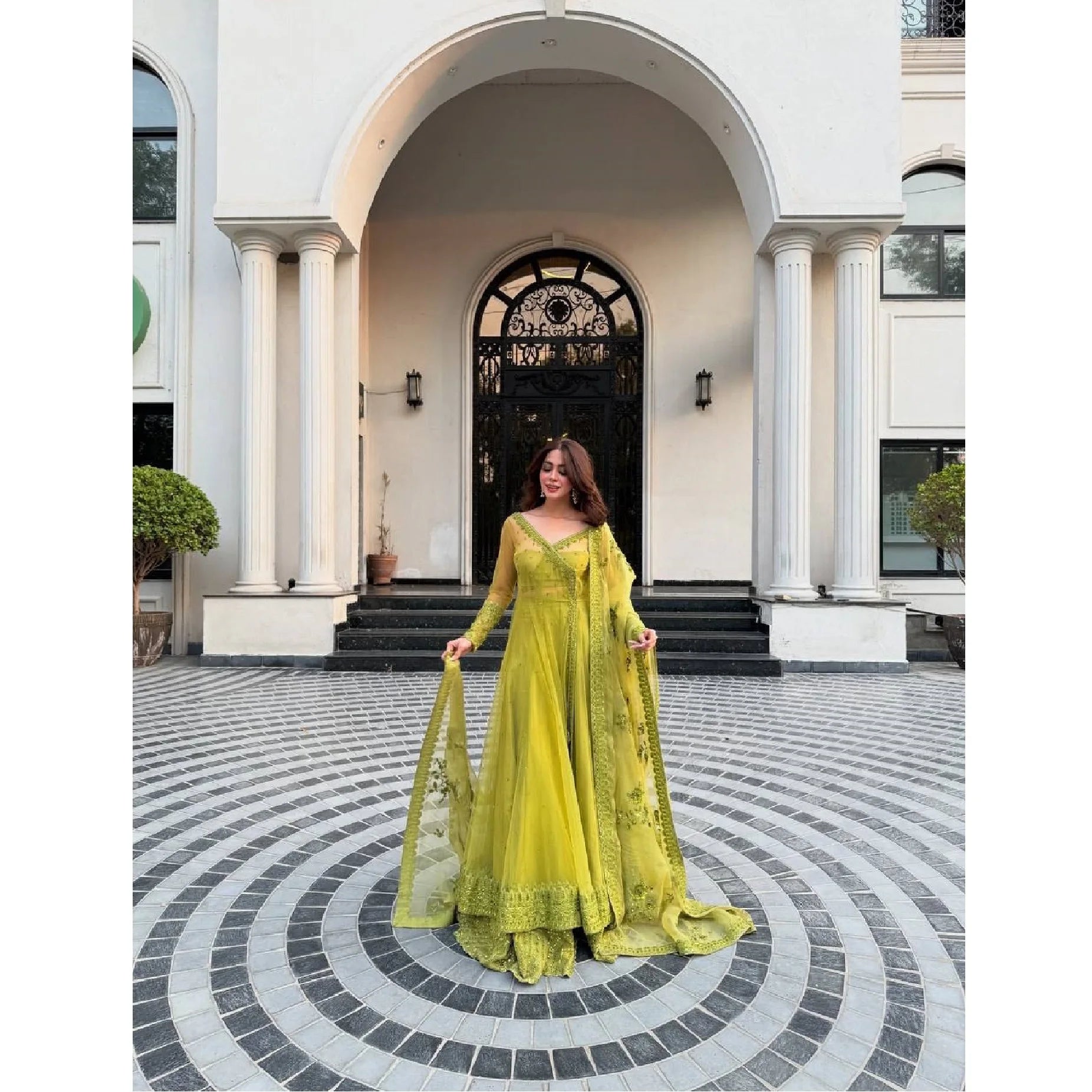 Hot Selling Lehenga Choli with Designer Shrug Ready to Wear Indian Pakistani Wedding Party Dress for Women Ethnic Adult Outfit