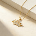 QIKU Fashion Crystal Crown Shape Pendent Necklace Copper Cubic Zircon Statement Girl Exquisite Jewelry Party Wedding Wholesale