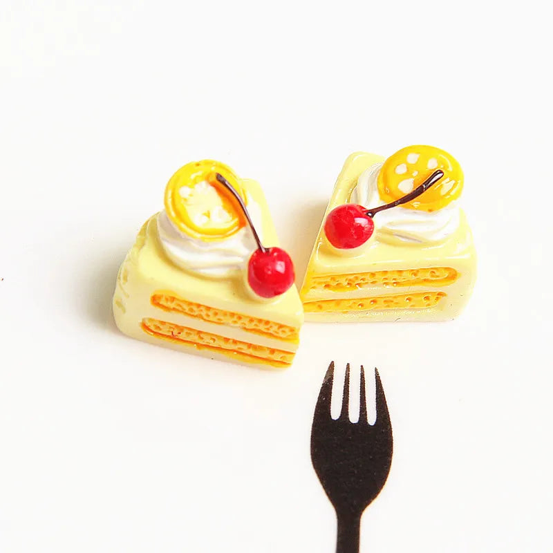 Triangle Cake Simulation Flatback Cabochon Miniature Food Art Supply Decoration Charm Craft