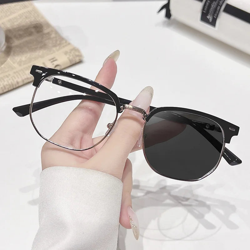 2025 Logo Custom Fashion Color Changing Half Frame Glasses Oversized Photochromic Anti Blue Light Glasses for Men Women