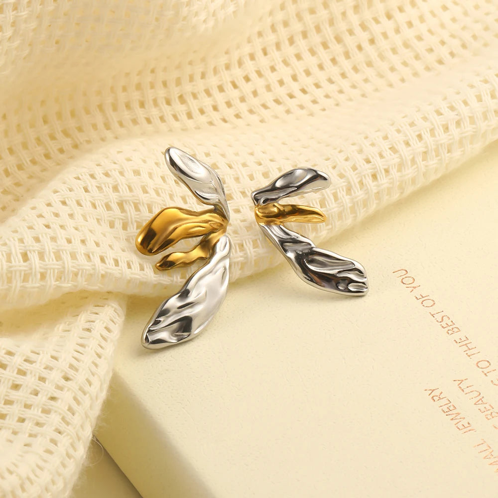 Dreamshow Mix Color Lily Fashion Stud Earrings Waterproof 18k Gold Plated Stainless Steel Jewelry