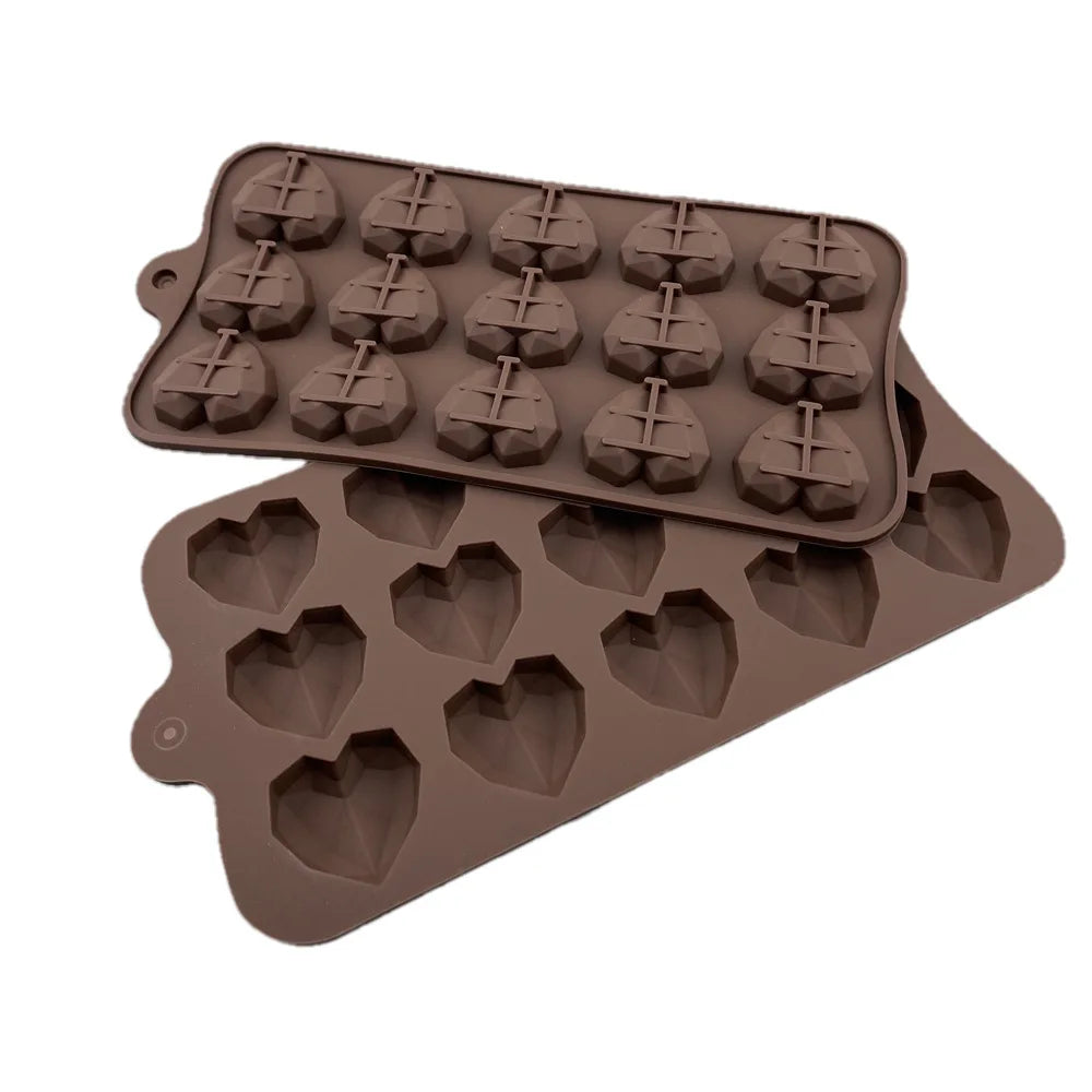 Silicone Chocolate Mold 15 Cavity Diamond Heart Shape Food Grade Baking Mould for DIY Cakes Ice Cubes Candies Pastry