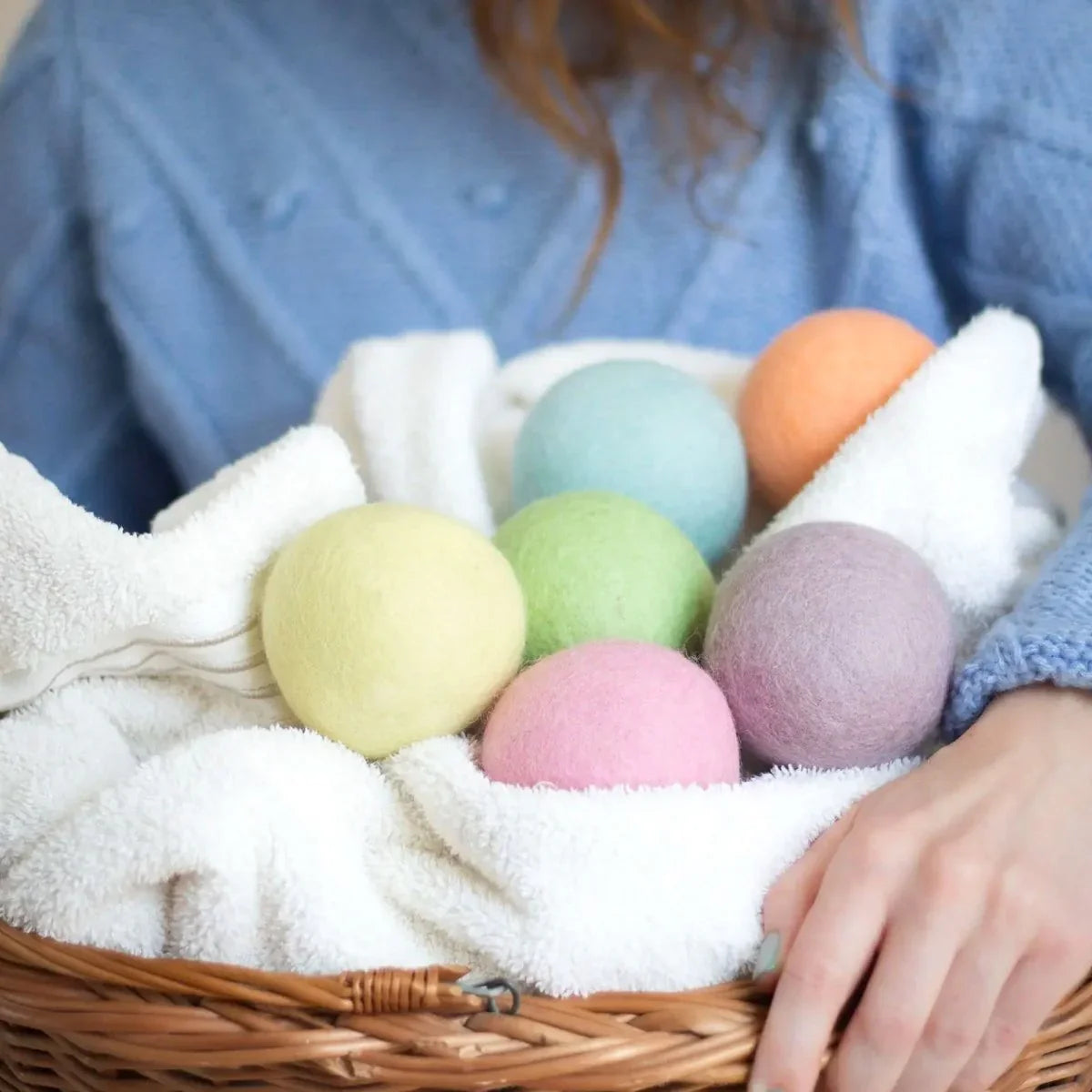 Custom Color Reusable Eco-Friendly Durable 7cm Handmade Organic New Zealand Wool Dryer Balls with Custom Logo
