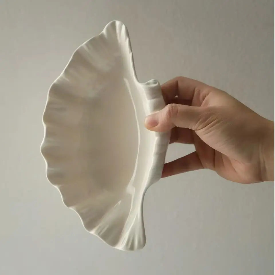 Ceramic Seashell Decorative Tray Elegant Shell-Shaped Dish for Jewelry Tableware and Home DÃ©cor