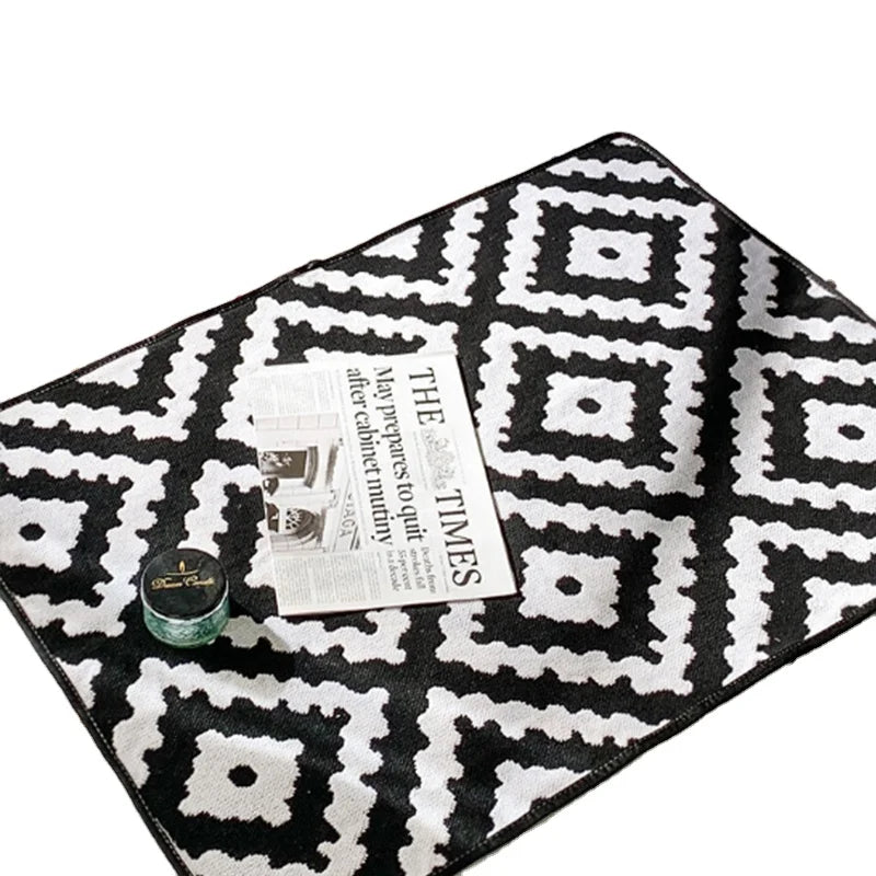 New Boho Style Handmade Woven Cotton Door Mat Colored Carpet with Digital Printing for Home or Hotel for Living Room Use