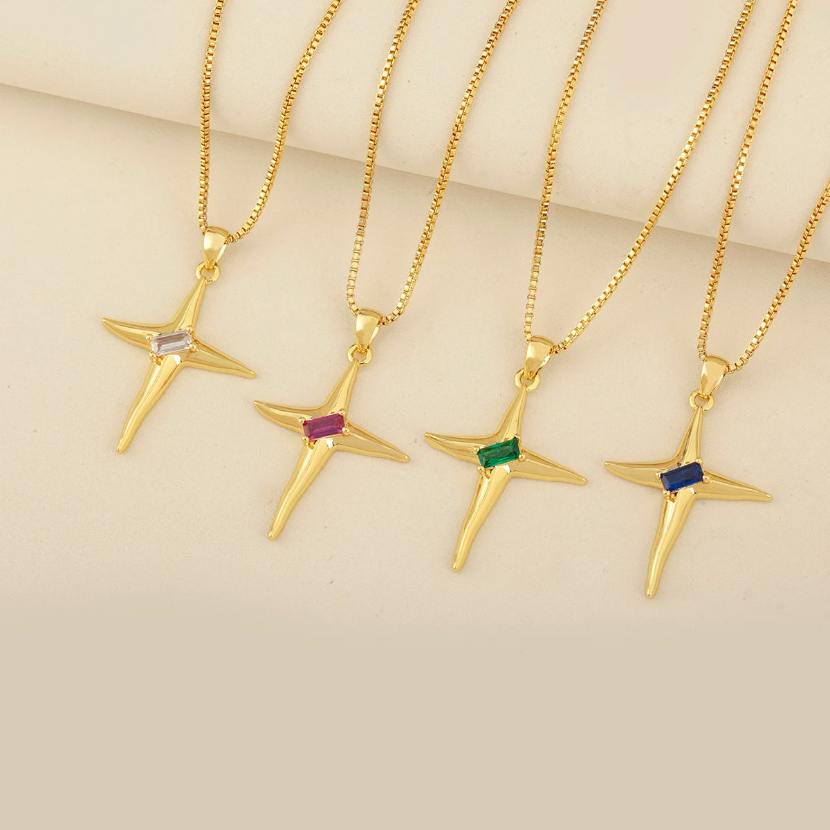 QIKU Wholesale Large Rhinestone Crystal Copper Chain Bohemian Dainty Gold Plated 2025 Best Friend Star Long Necklace for Women