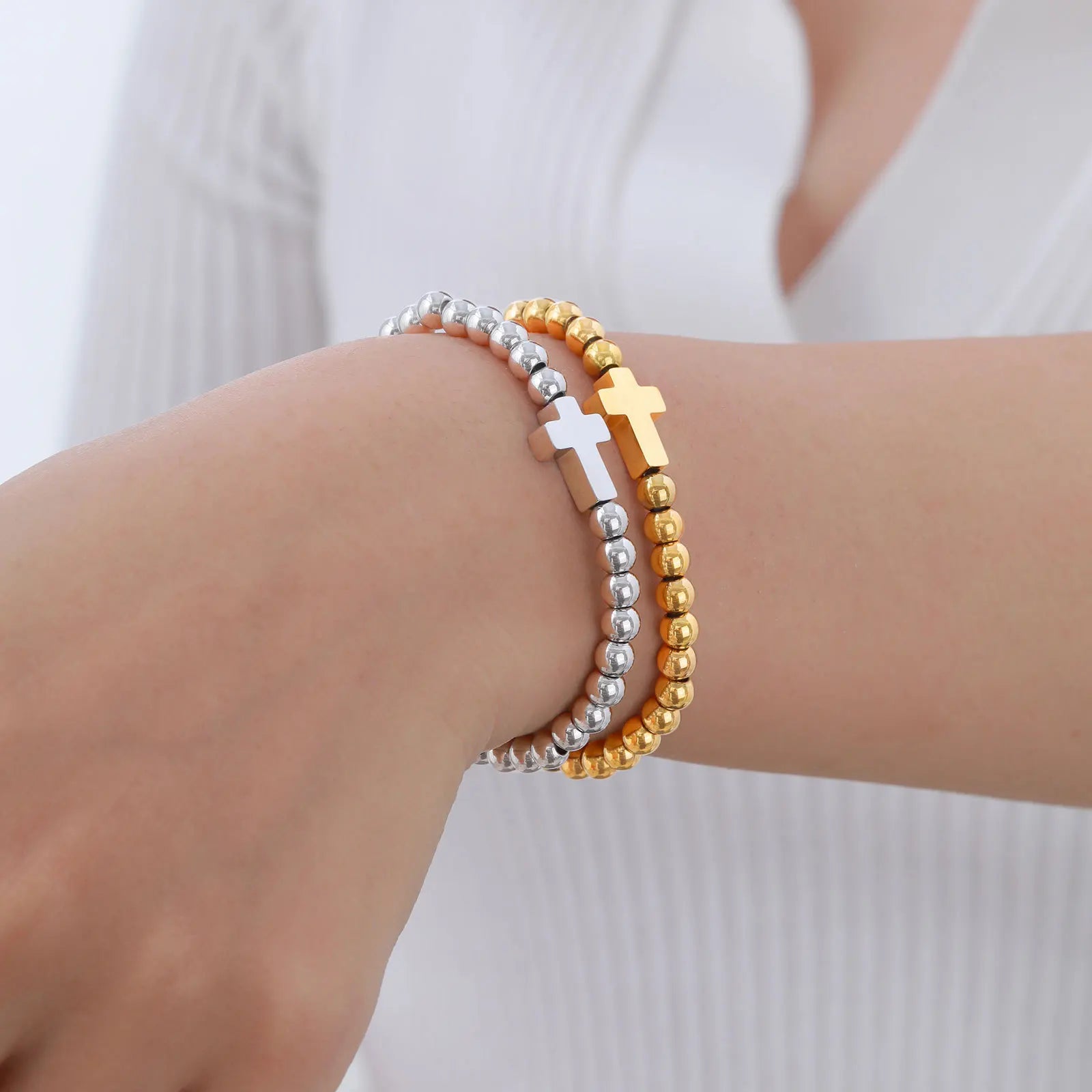 Fenyi Wholesale Jewelry Hot Selling Fashionable Simple Non-fading Stainless Steel Cross Steel Bead Bracelet for Women