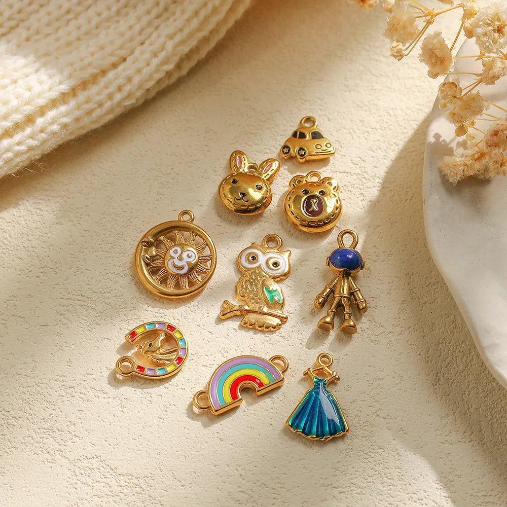 18K Gold Plated Non-Tarnish Enamel Stainless Steel Diy Rainbow Dress Car Shape Charm Women Pendant Jewelry for Necklace