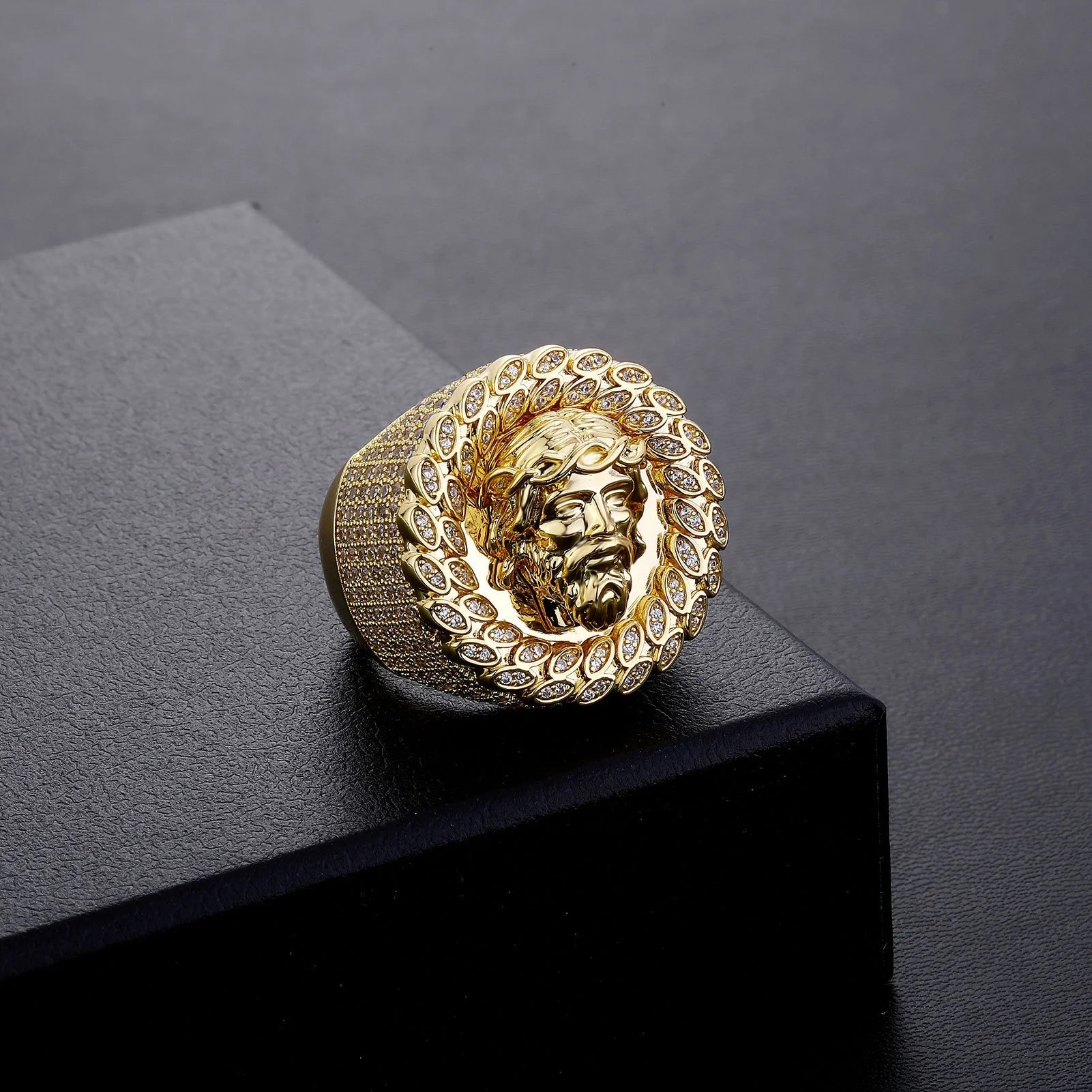Wholesale Hip Hop Jewelry Christian Jesus Ring Iced Out Cubic Zircon Diamond Jesus Face Head Christ Brass Real Gold Plated Ring
