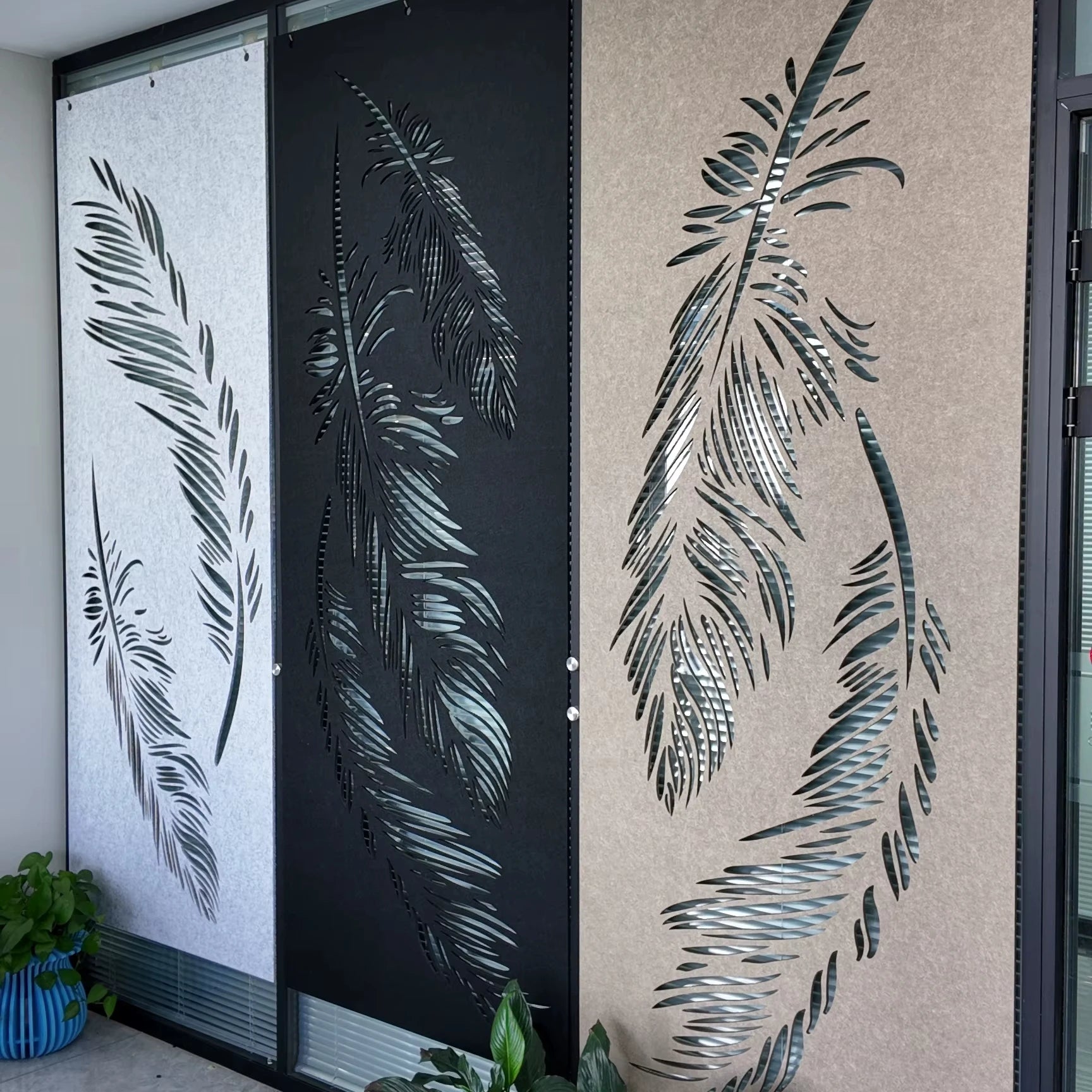 Modern Decorative Room Divider Soundproof Polyester Fiber Acoustic Screen Floor Standing Partition for Office and Hotel