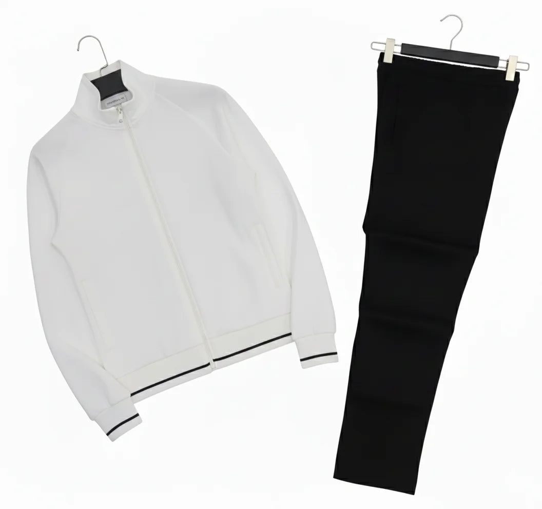 Customized Casual Printed Two Piece Clothing Set Hooded Top Elastic Waist Bottom Lightweight Breathable Quick Dry Sporty