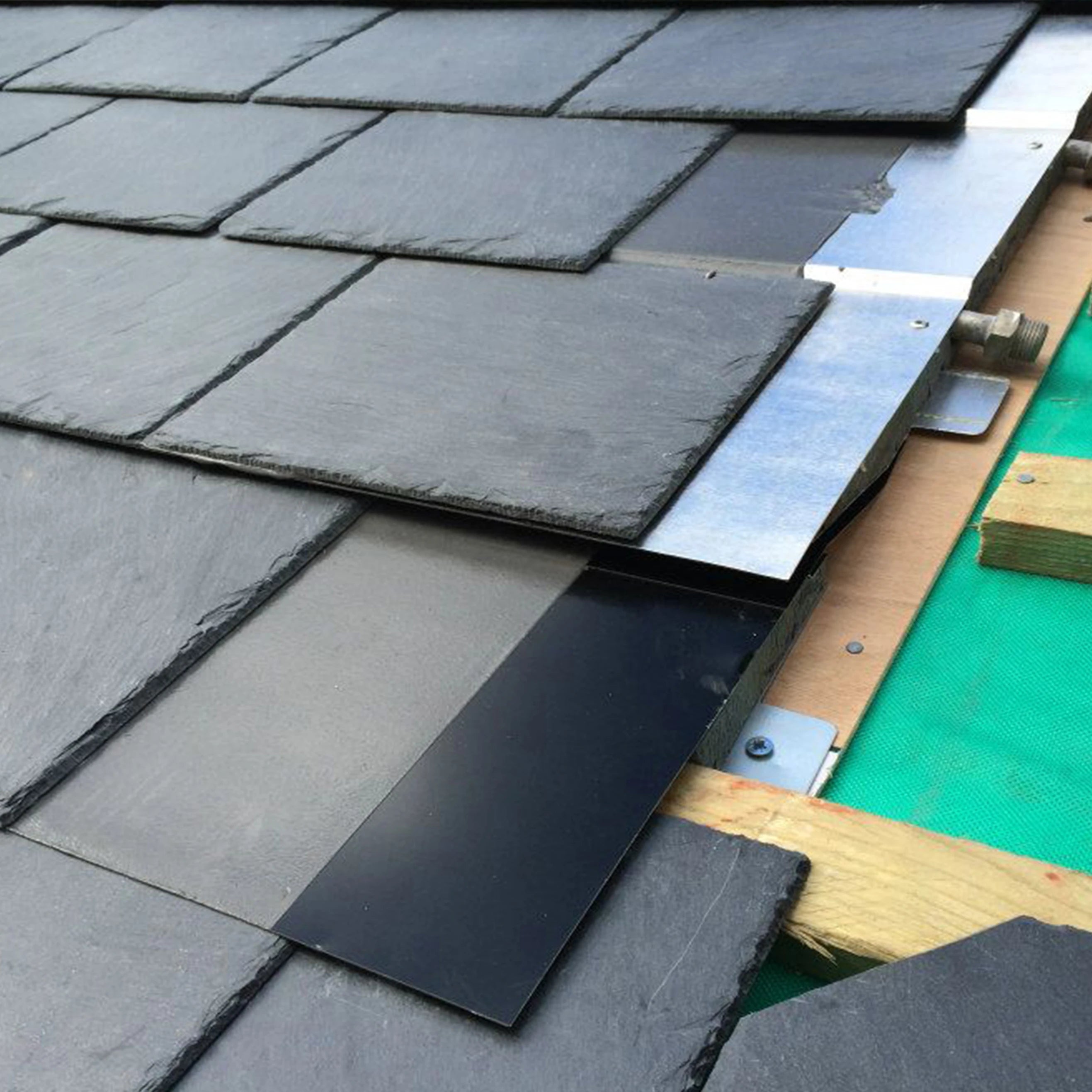 Natural Black Slate Roof Tiles | Traditional Handmade 100% Natural Slate Heat Resistant Waterproof Durable Multi-Shaped Shingles