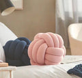 Wholesale Home Ornament Throw Pillows Modern Style Knotted Ball Non-Toxic Chunky Yarn Handmade Throw Pillows Cushion