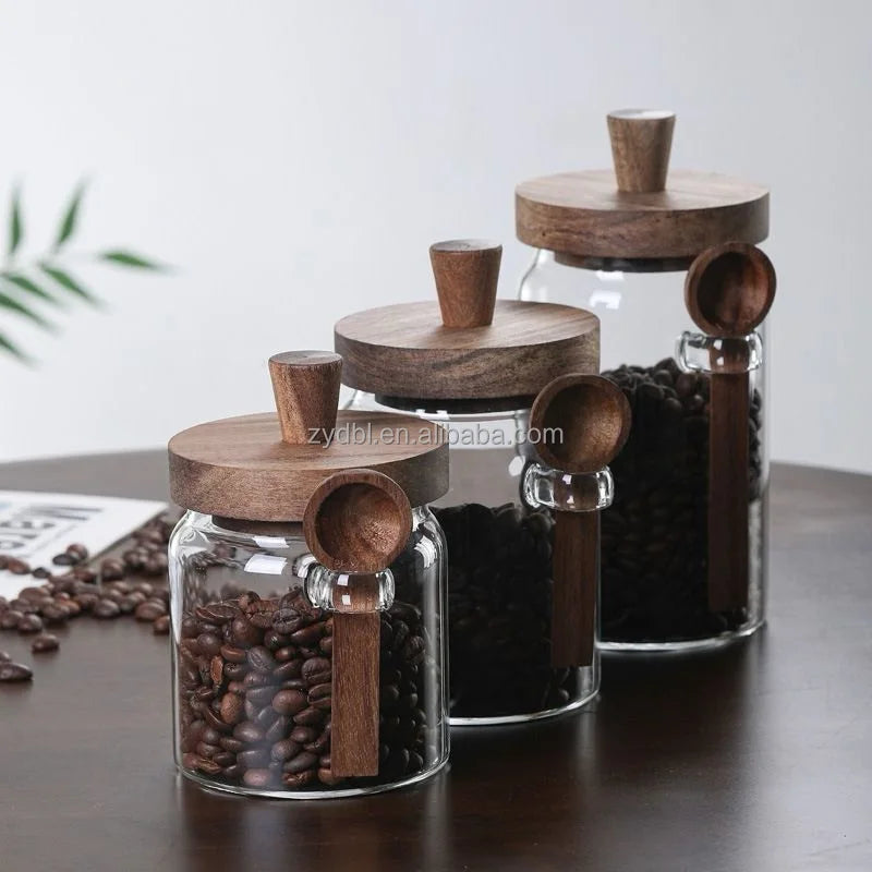 Hot Selling Modern Eco-Friendly High Borosilicate Glass Storage Jar Set Wooden Lid Spoon Airtight Container 0.5-1L Coffee