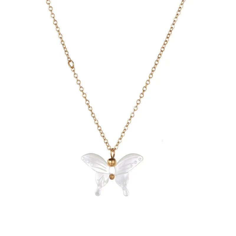 Dainty Stainless Steel Chain Natural Freshwater Pearl butterfly Pendant Necklace