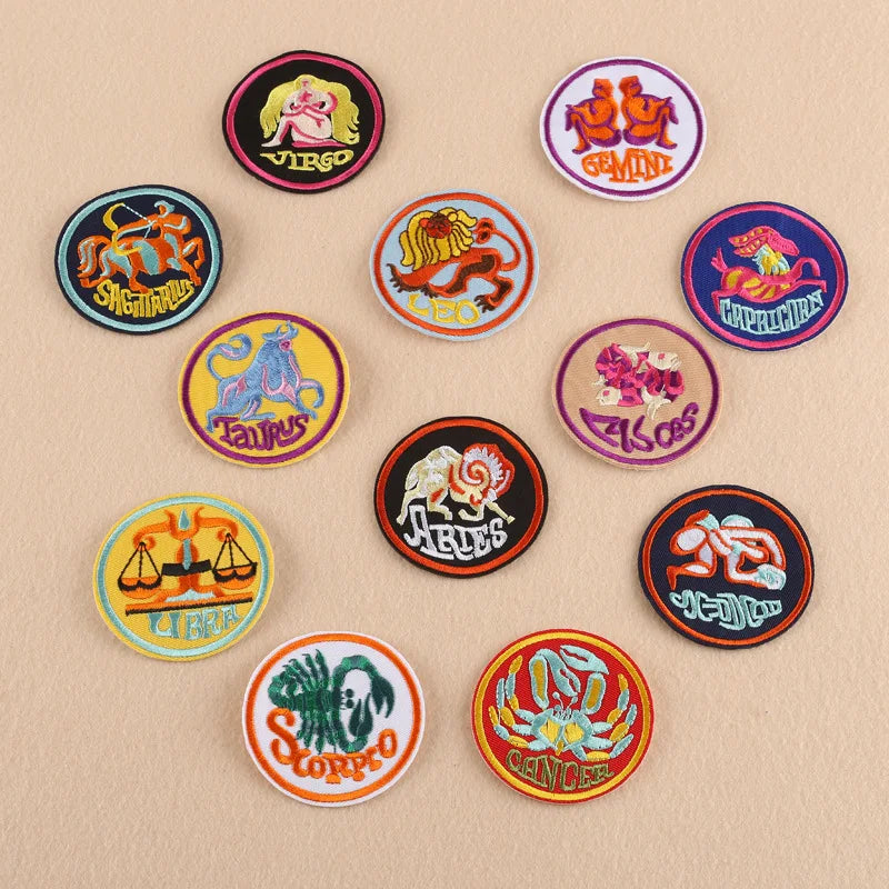 Customizable Embroidered Round Iron-on Zodiac Patches Nonwoven Felt and PVC 12 Colors for Clothes and Hats