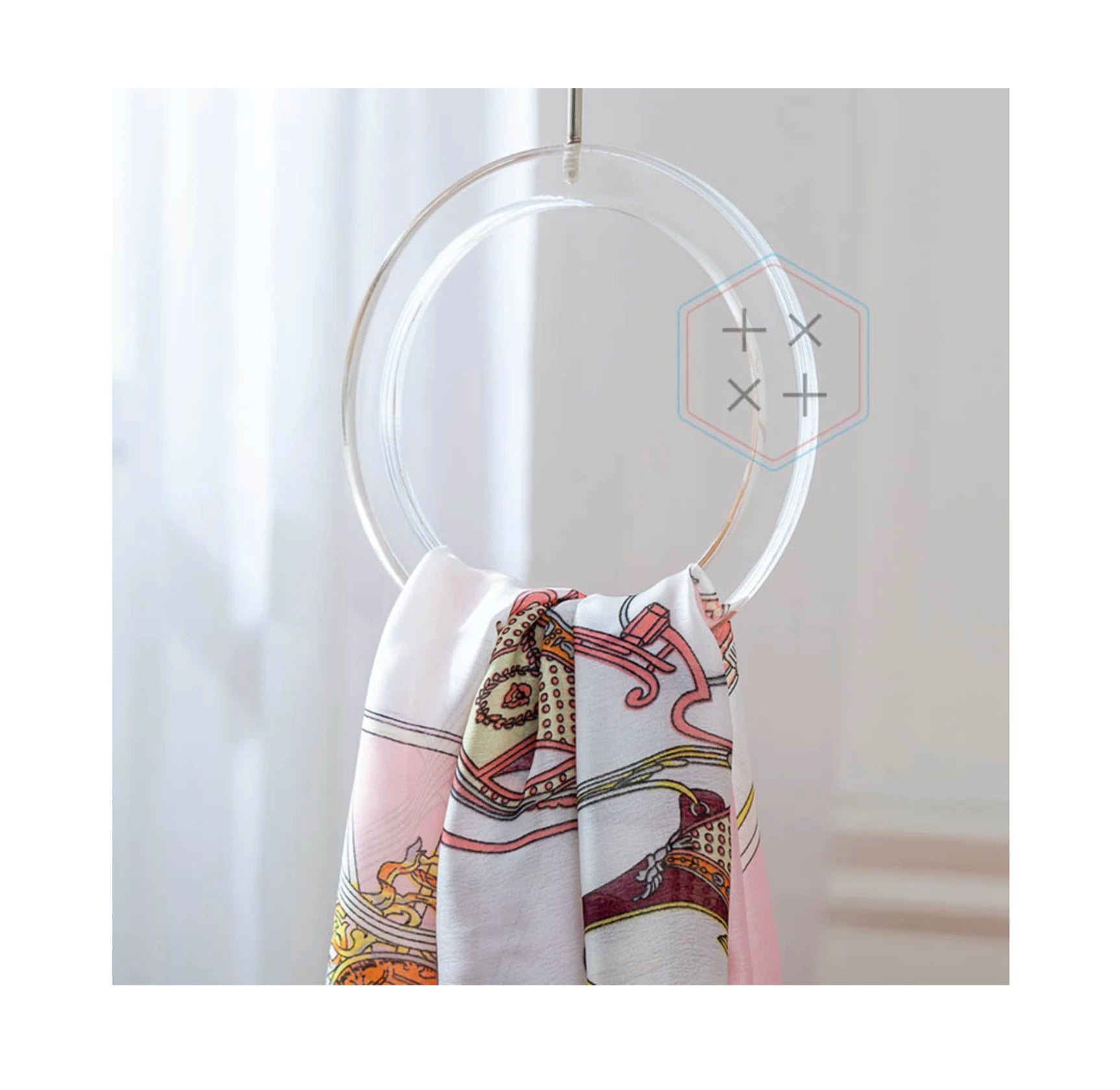 As Transparent Crystal Acrylic Heavy Duty Injection Single Tier 10cm Scarves Hangers for Shop and Wardrobe Use