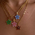 Women's Trendy Floral Collarbone Chain Necklace 18K Gold Plated Non-Tarnish Stainless Steel Color Retention Flower Pendant