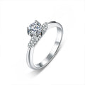 XJZ060 Classic Romantic Round Cut Diamond Ring Jewelry Moissanite Diamond 925 Sterling Silver Engagement Rings for Women