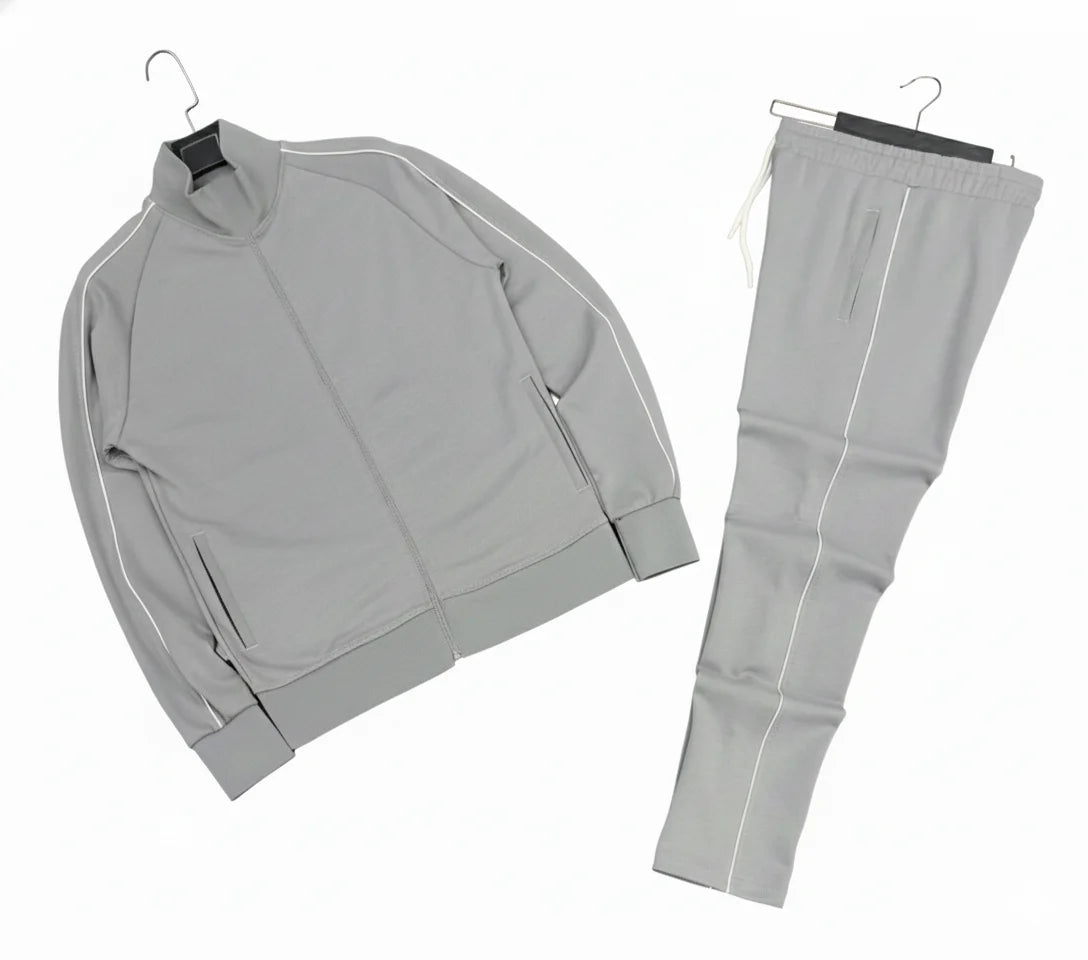 Customized Sporty Printed Two Piece Clothing Set Hooded Top Elastic Waist Bottom Breathable Quick Dry Lightweight Daily Comfort