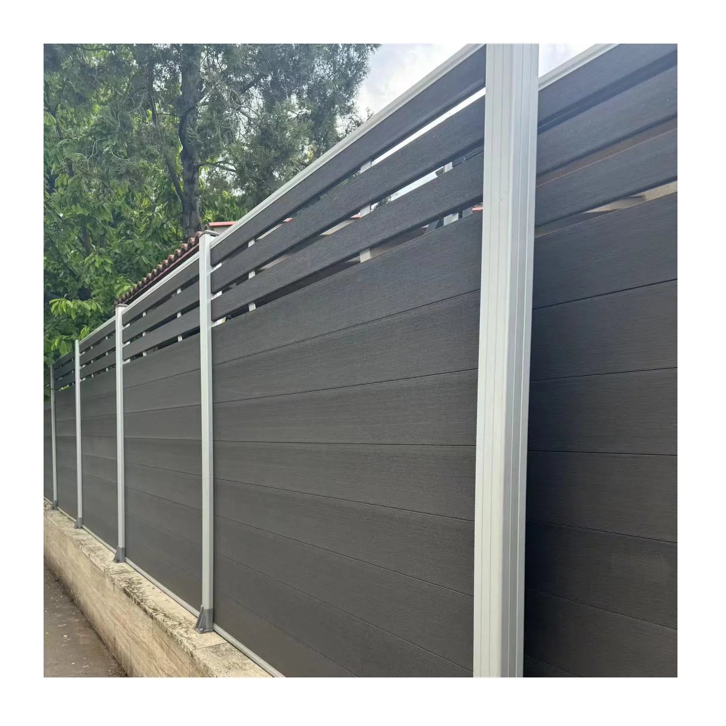 Outdoor WPC Square Anti-Slip Waterproof Gate Fence Panels Composite Decking with Wood Finish for Outdoor Space Enhancement