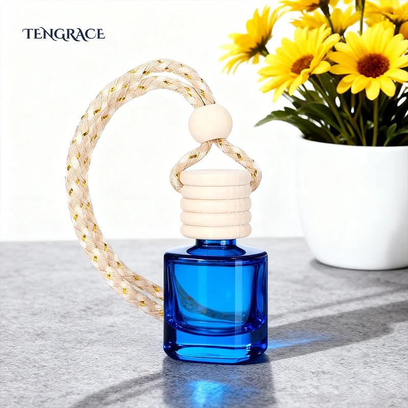 High Quality 5ml 8ml Car Perfume Diffuser Bottle Refillable Container Air Freshener for Cars with Screw Cap Custom Logo
