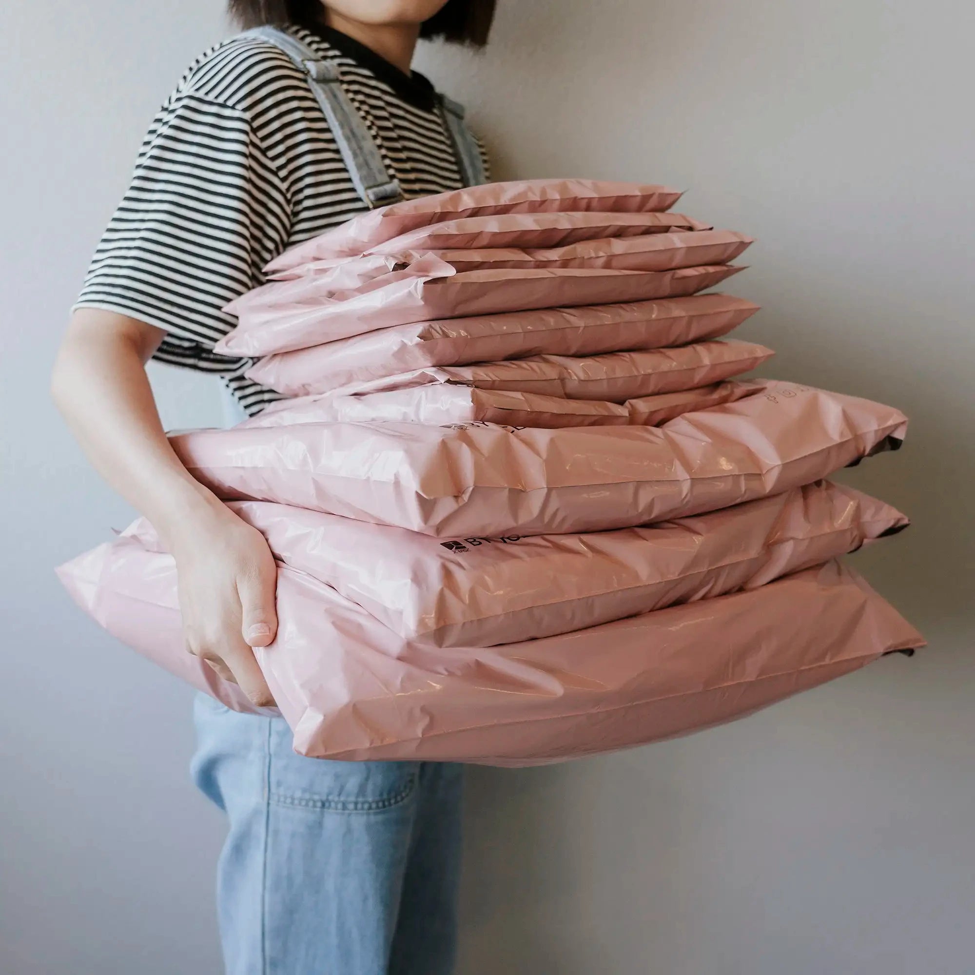 Manufacturer Wholesale Custom Printed Biodegradable Self Sealing Pink Mailing Shipping Express Polythene Poly Mailers