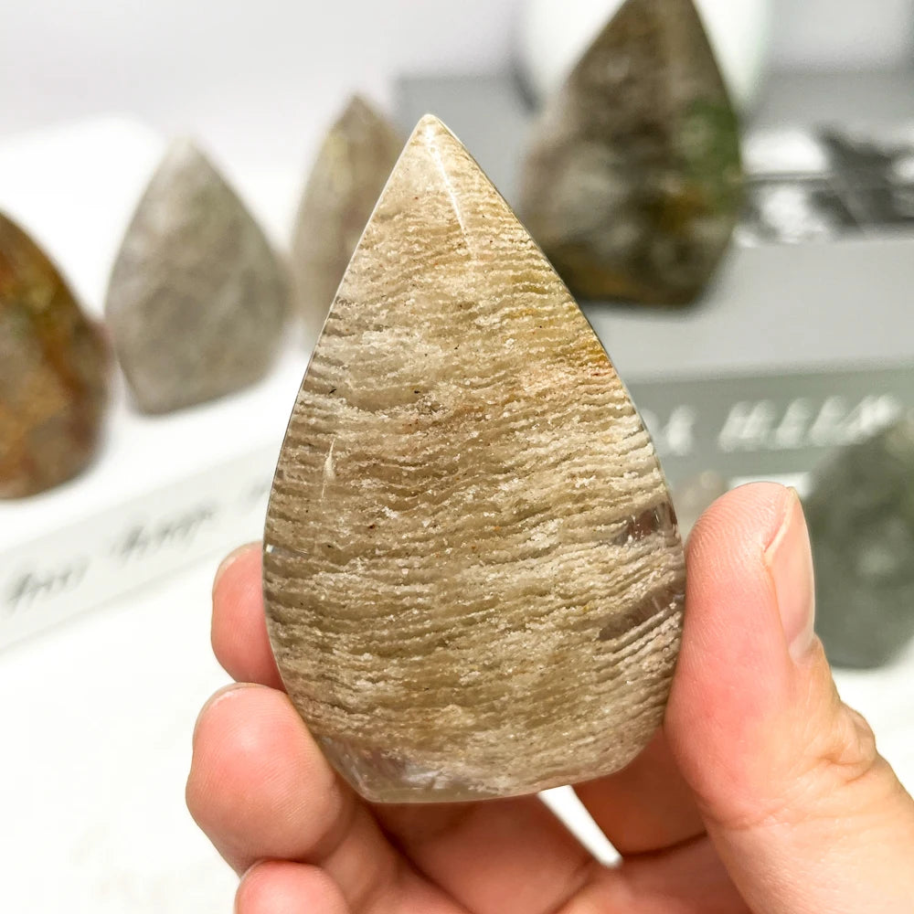 Hot Sale Natural Thousand Layers Quartz Teardrop Banded Quartz Phantom Garden Quartz Freeform Gifts