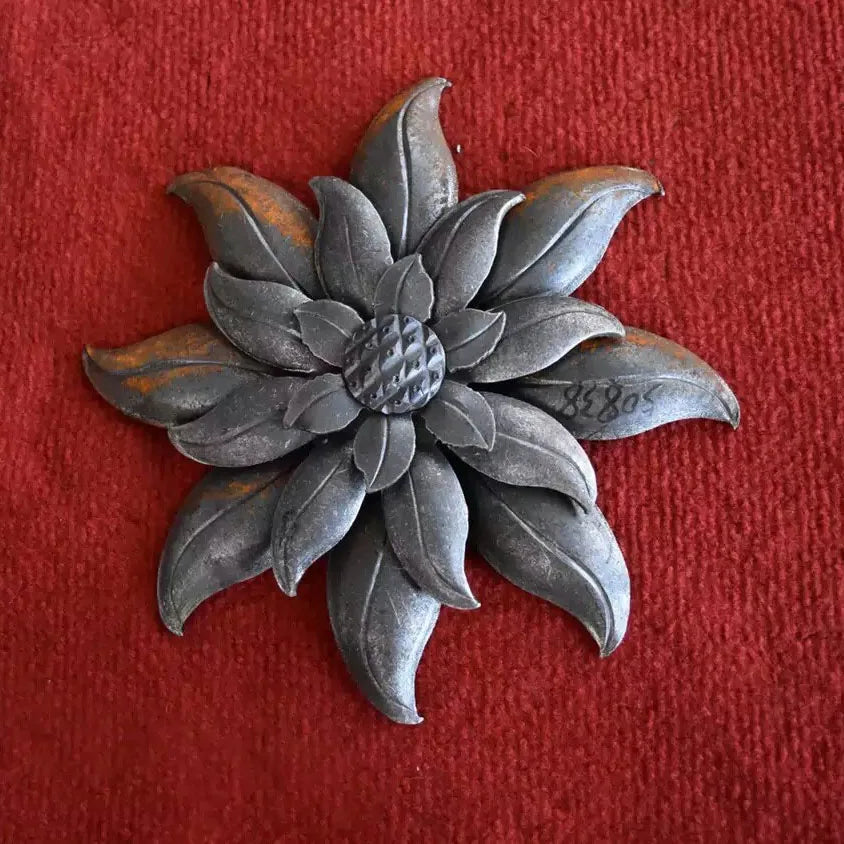 Components Hot Forged Stamped Elements Beautiful Wrought Iron Flowers Design for Gate Fence Railing Handrail Balustrade Panels P