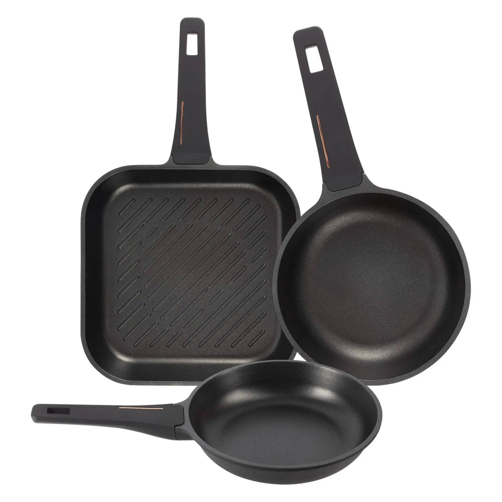 Set of 2 frying pans 2428cm + Grill pan 28x28cm in cast aluminum Copper Black Bergner