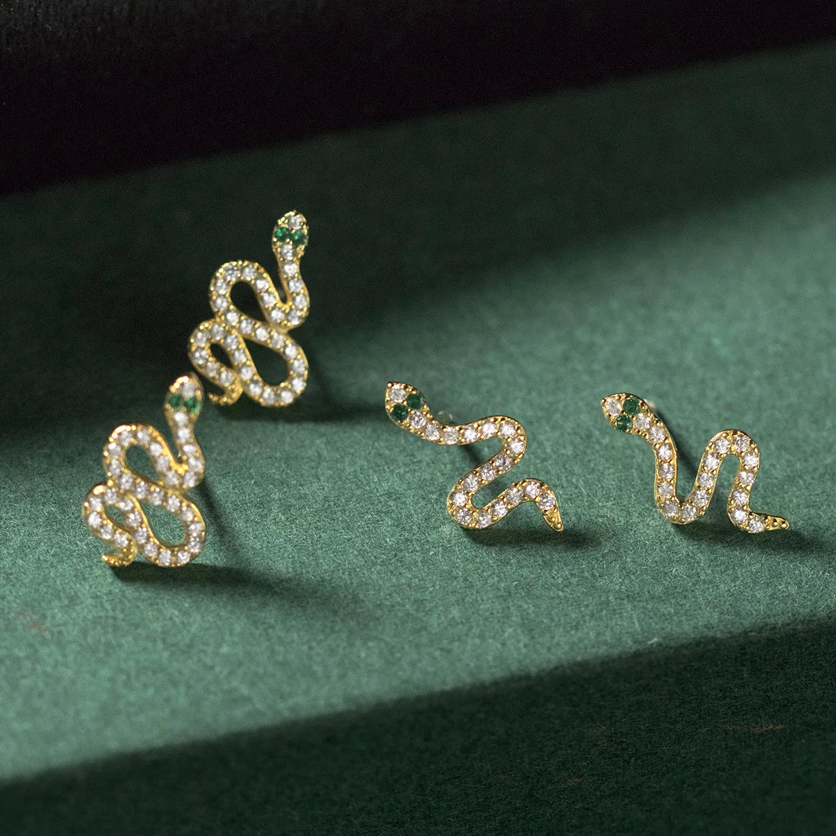 Low MOQ Wholesale zircon snake earring sterling silver 925 gold plating