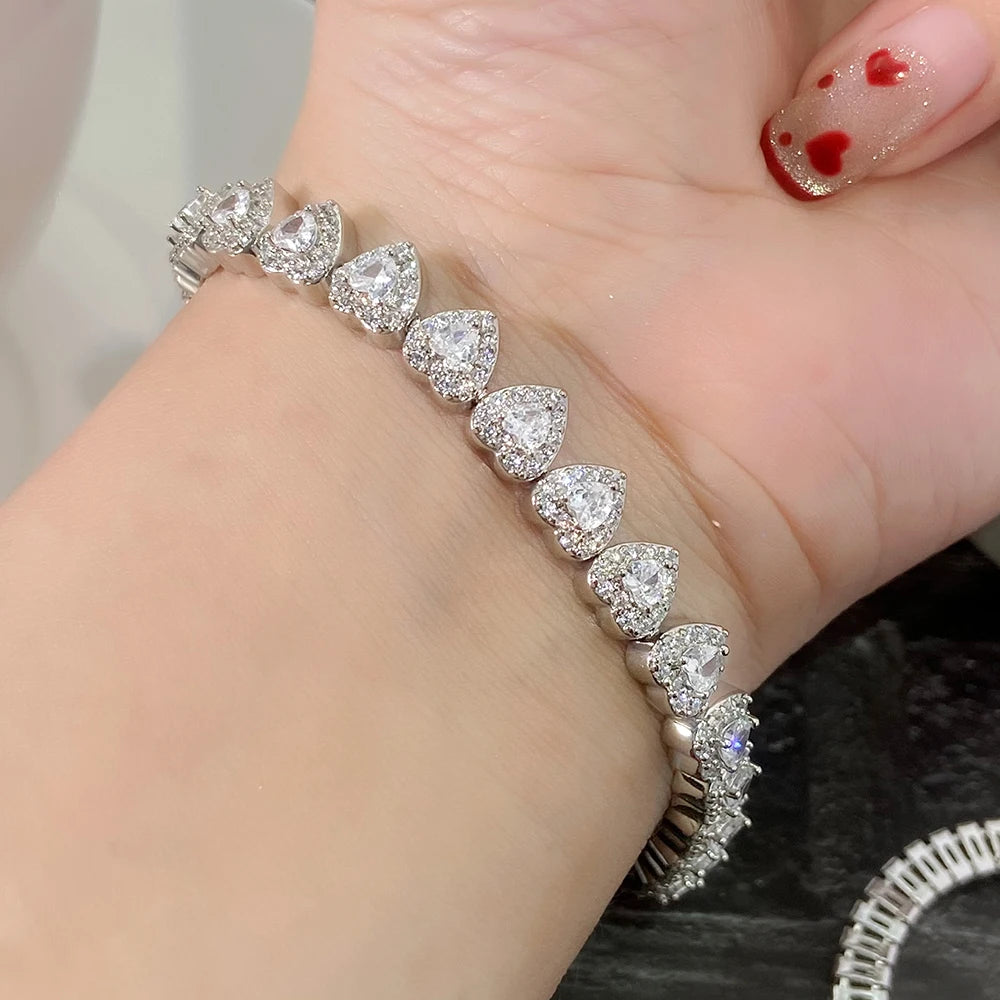 For Foxi Factory Wholesale Women's Icy Gold Plated Zircon Link Bracelet Hip Hop Iced Out Heart Bracelet Mainly Made of Brass
