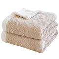 Oem Customized logo Design Warm Cover Blanket and Office Sofa Nap Blanket and Thickened Taffeta Lamb Velvet Blanket