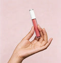 Lightweight Matte Liquid Lipstick  Private Label High Pigment Waterproof & Non-Transfer