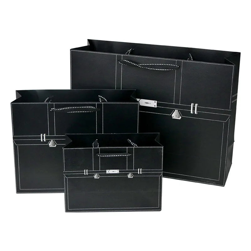 MU Fashion Black Paper Bag Clothing Store Cardboard Paper Bag Custom Art Paper Bag Shopping Gift Packing