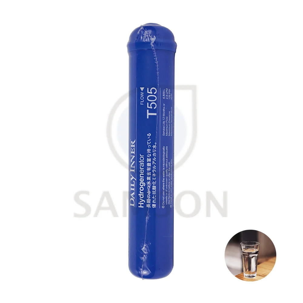 Taiwanese Household Alkaline Water Filter Cartridges Manual Power PH Balance Reverse Osmosis 150 GPD Flow Rate Plastic Product