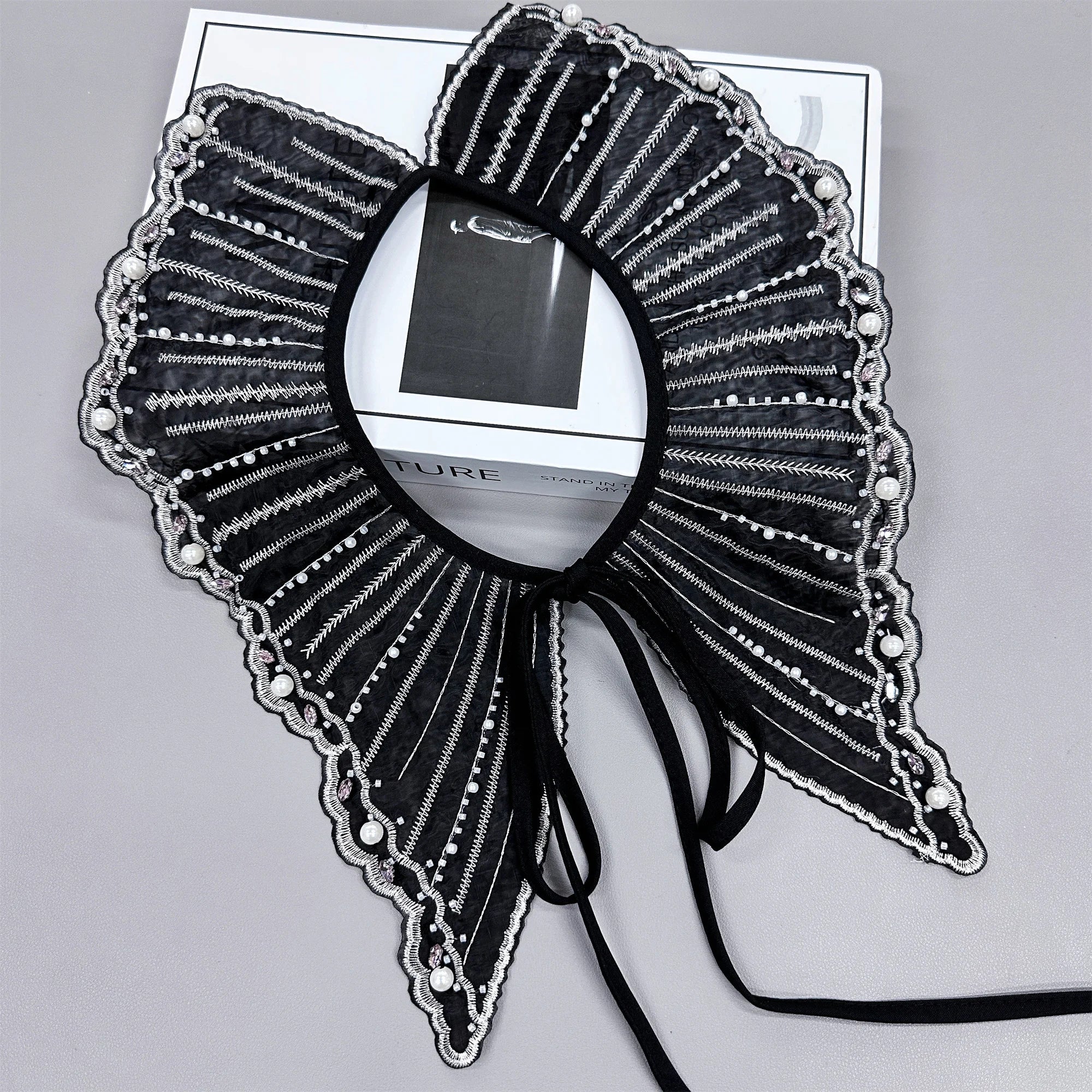 Custom Retro Black Detachable Collar for Dress Embroidered Organza Beaded Peter Pan Collar for Women Tops DIY Sewing Decoration